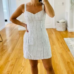 Cute XS Petite F21 white dress with stripes